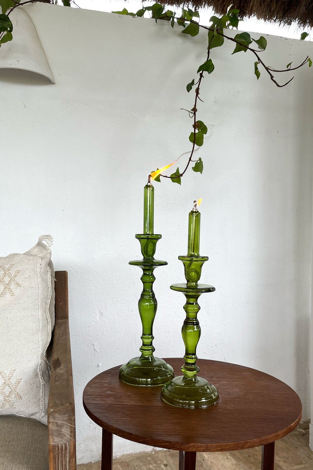 Detalle Candelabro De Aceite Verde Pequeño Cristina Oria