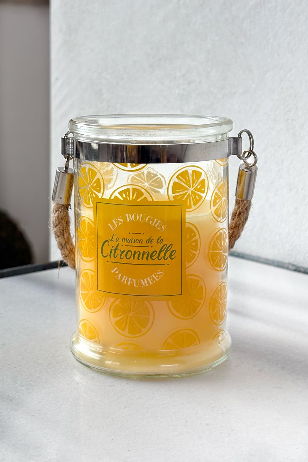 Vela Con Asa De Cuerda Y Aroma A Citronela Rodajas Cristina Oria