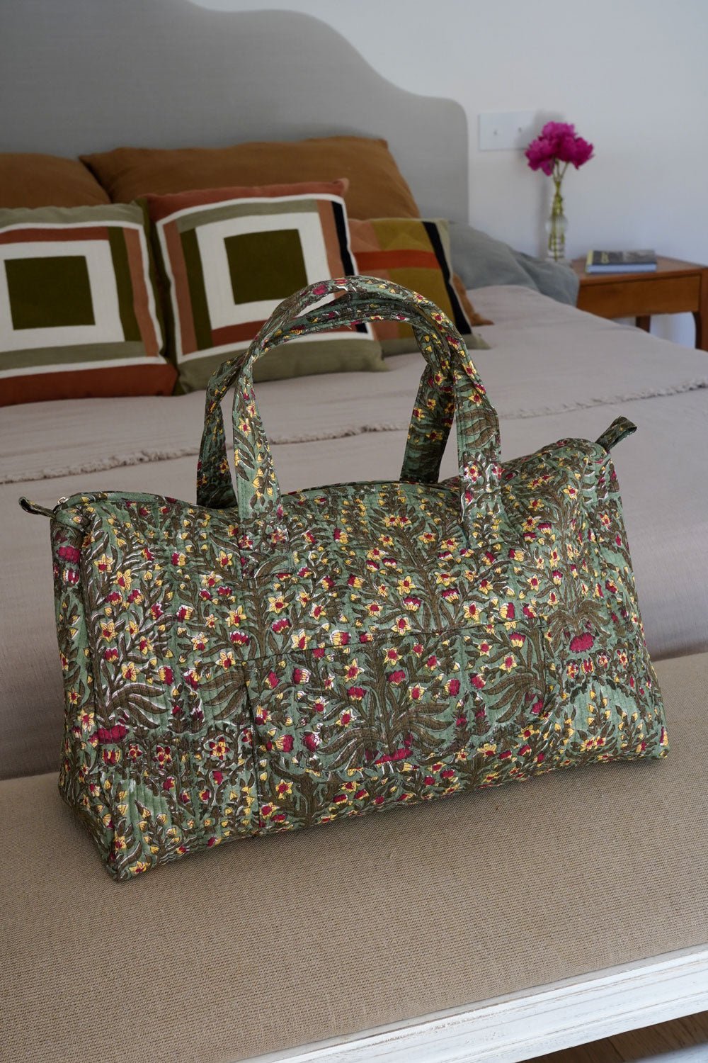 Bolsa De Viaje Flores Verdes Cristina Oria