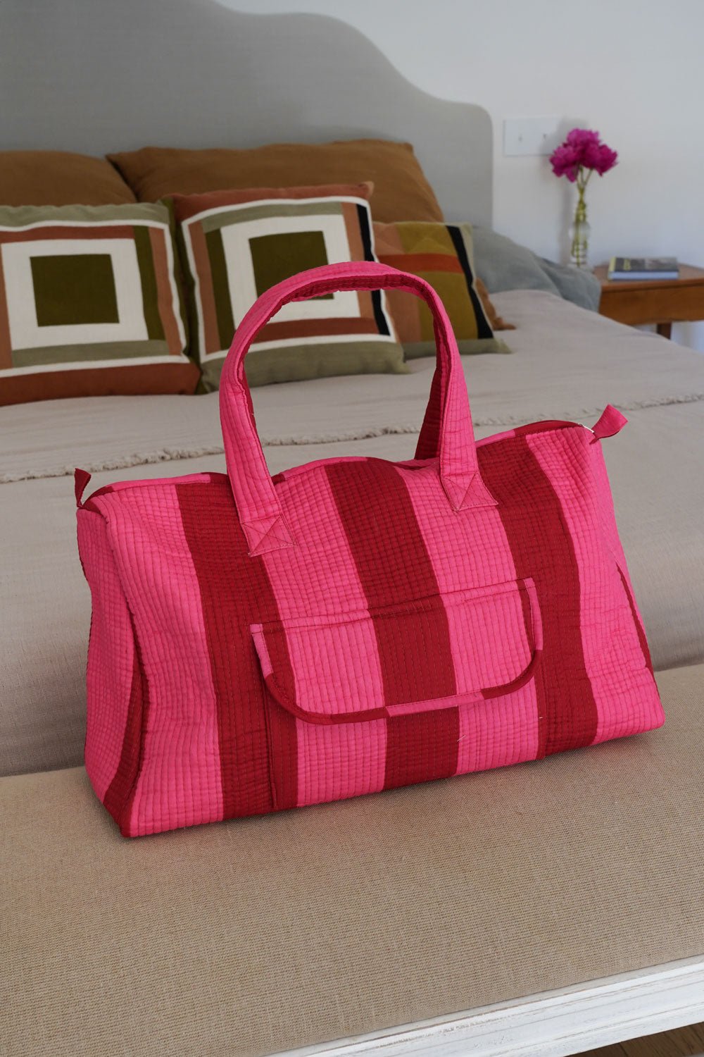 Bolsa De Viaje Rayas Rosas Y Rojas Cristina Oria