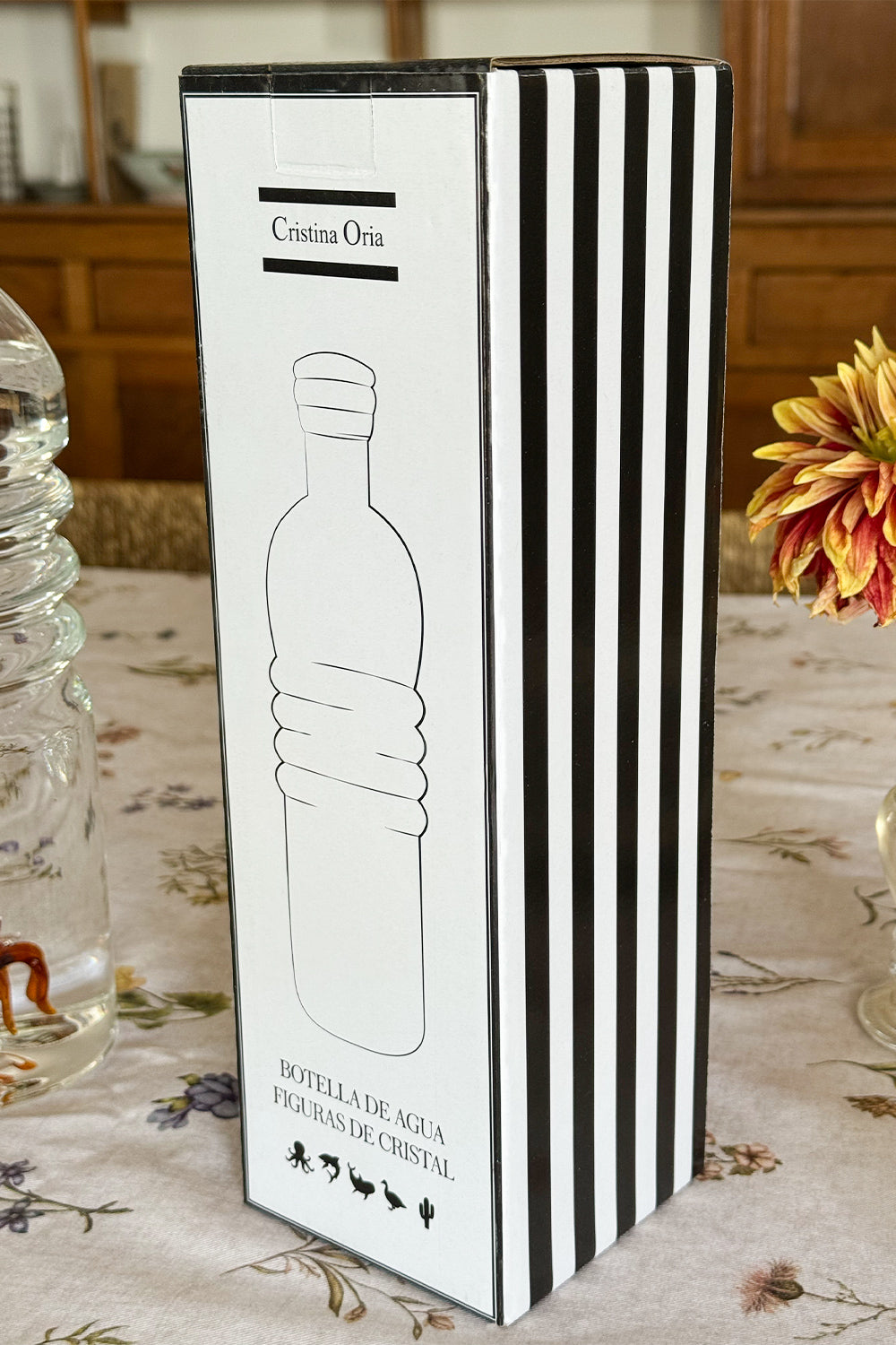 Detalle Caja Botella De Cristal Con Figura Pulpo Cristina Oria
