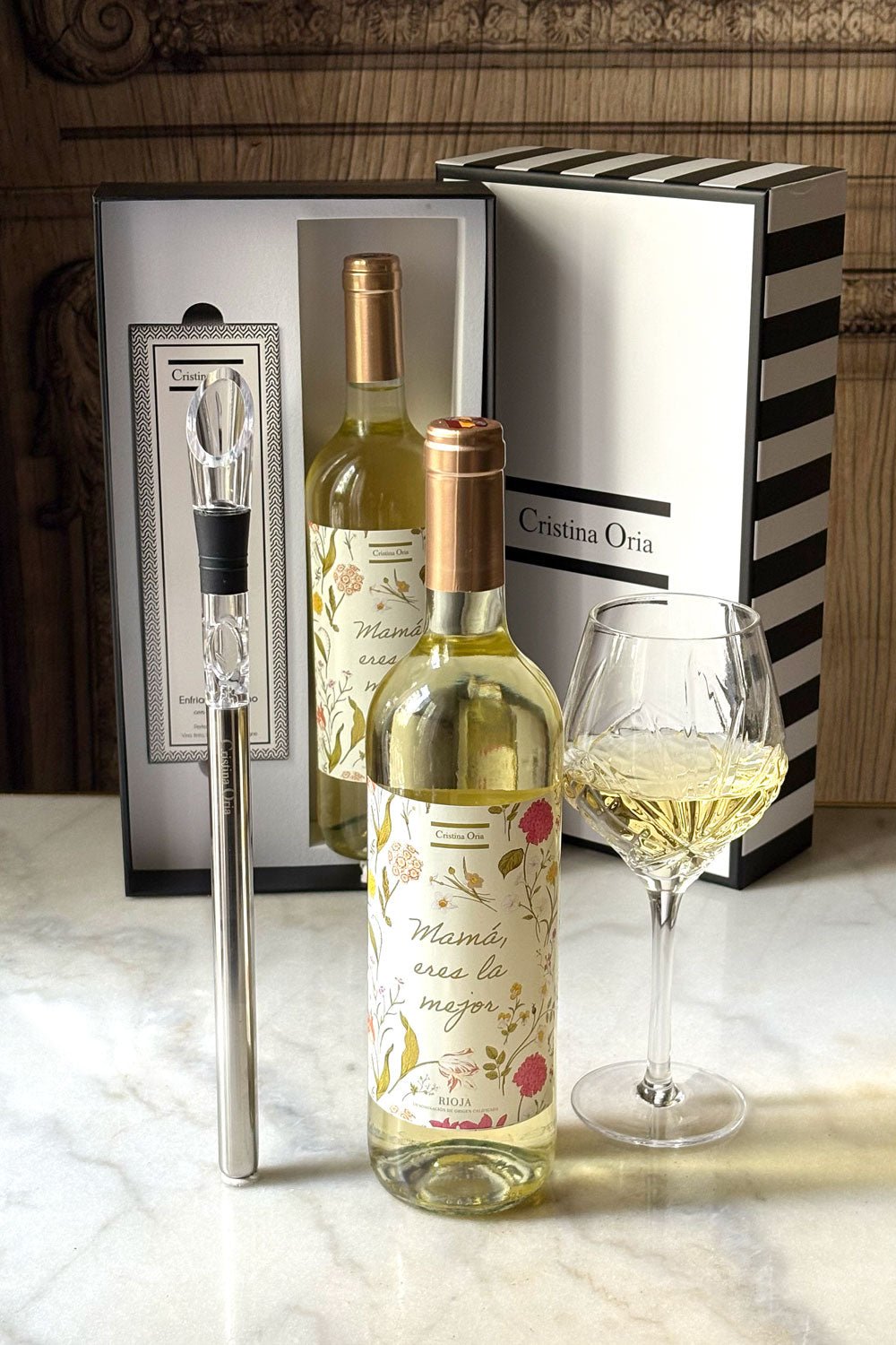 Caja Vino Blanco & Enfriador Especial Día De La Madre Cristina Oria