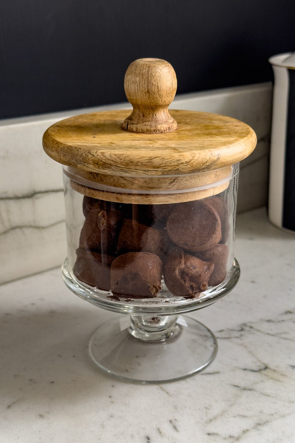 Bombonera De Cristal Con Base Y Tapa De Madera Cristina Oria