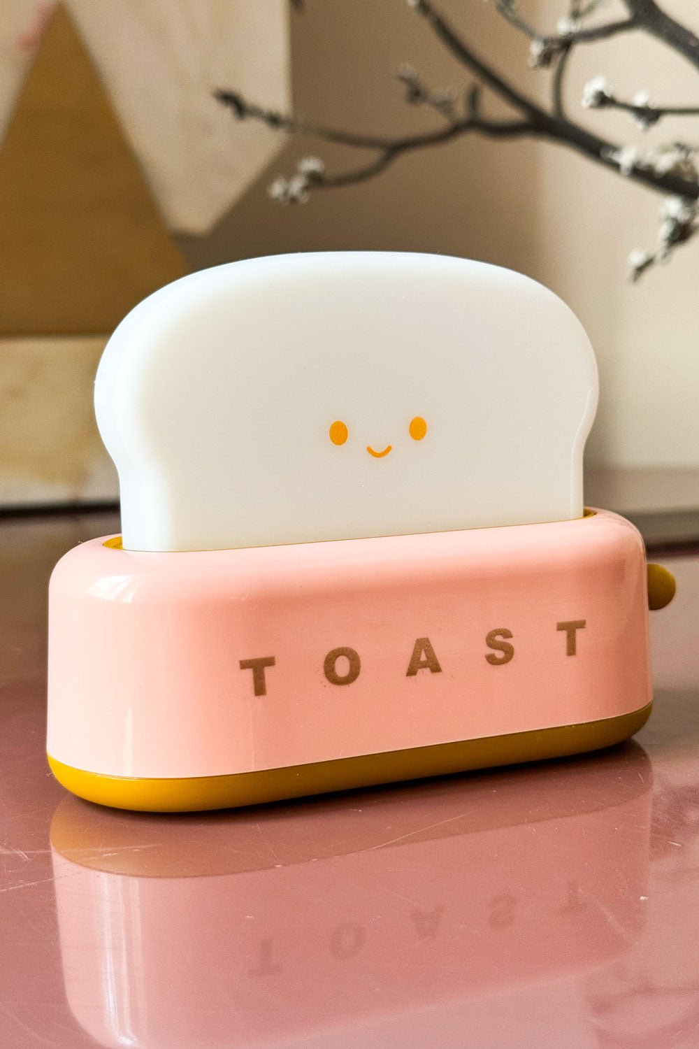 Detalle Lámpara Tostadora Kawaii Rosa Cristina Oria