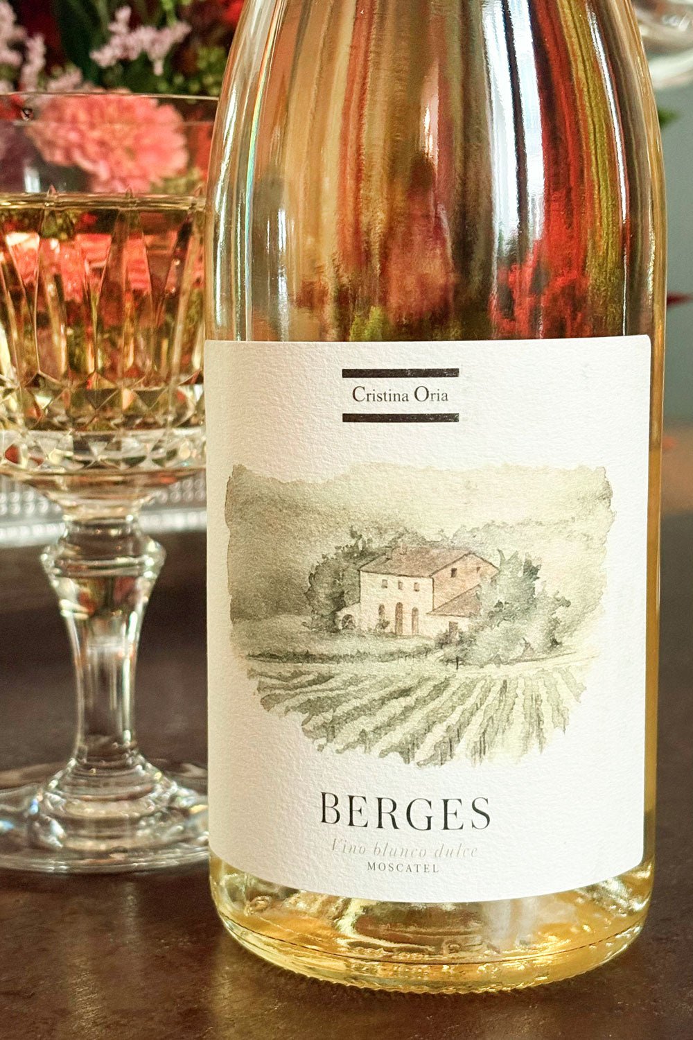 Detalle Etiqueta Vino Moscatel Berges De Beaumes De Venise 2024 Cristina Oria