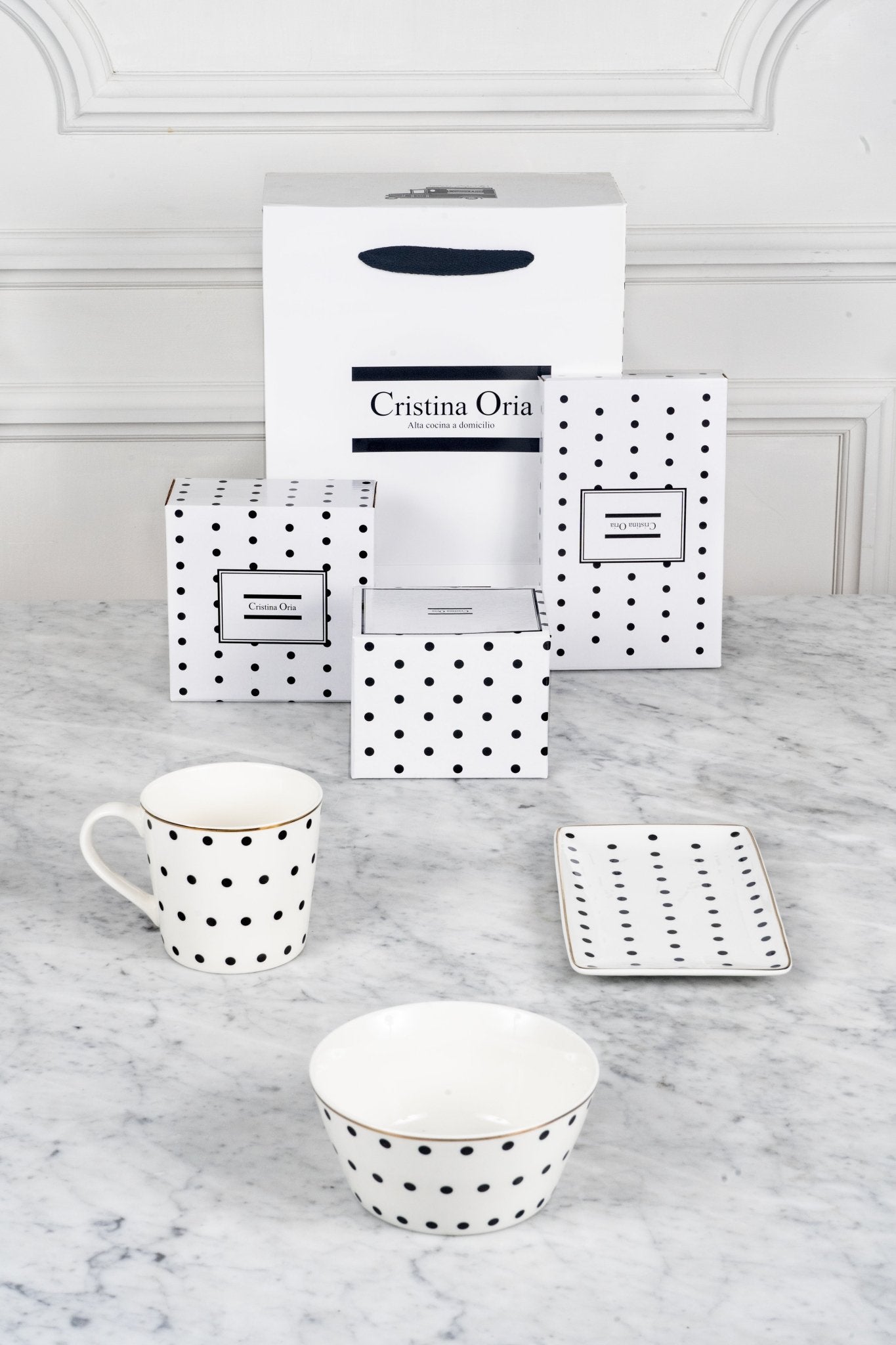 Vajilla Black White Diseño Puntos Vajillas Cristina Oria