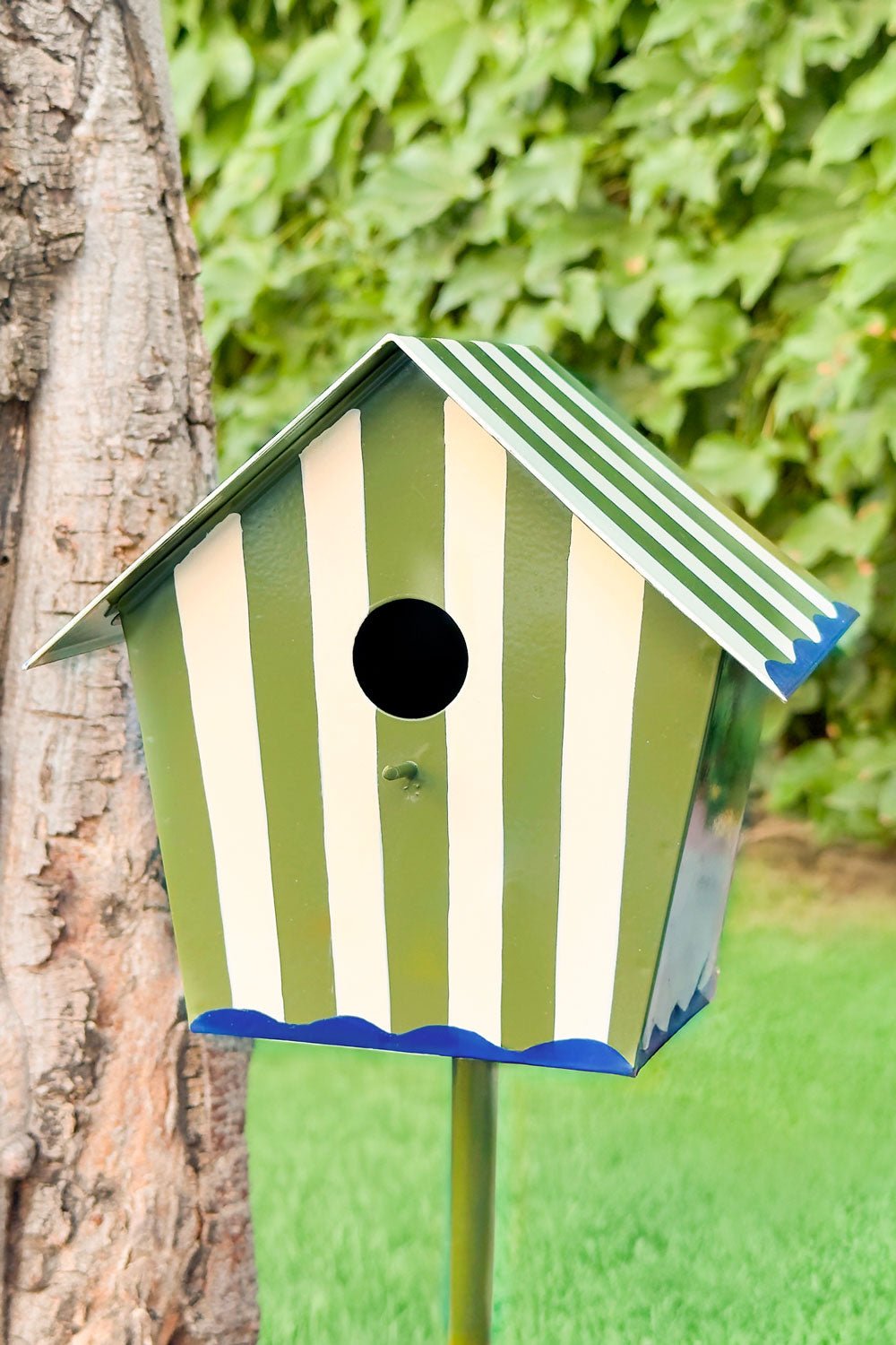 Garten-Vogelhaus