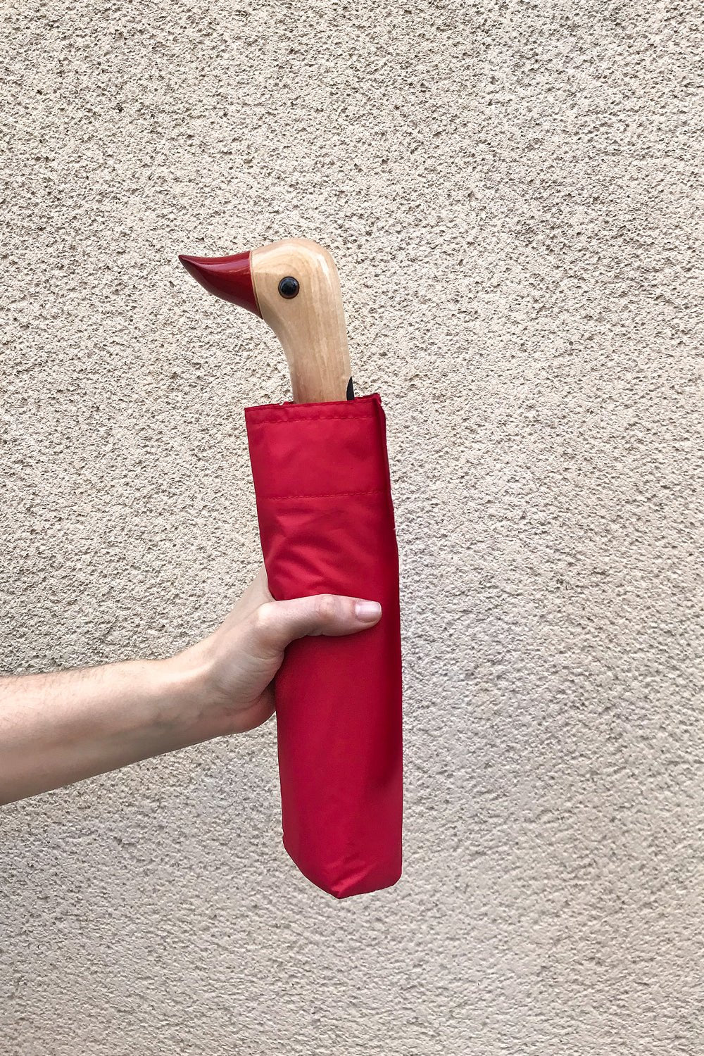 Paraguas Con Diseño Rojo Y Mango Con Cabeza De Pato