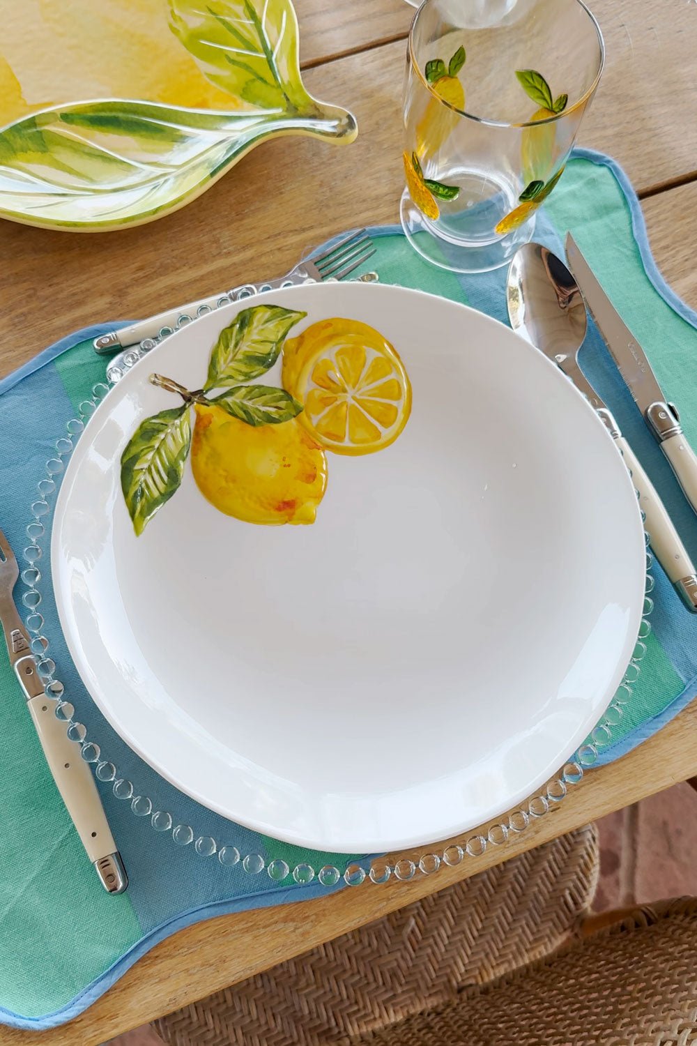 Plato Llano De Melamina Limones Cristina Oria