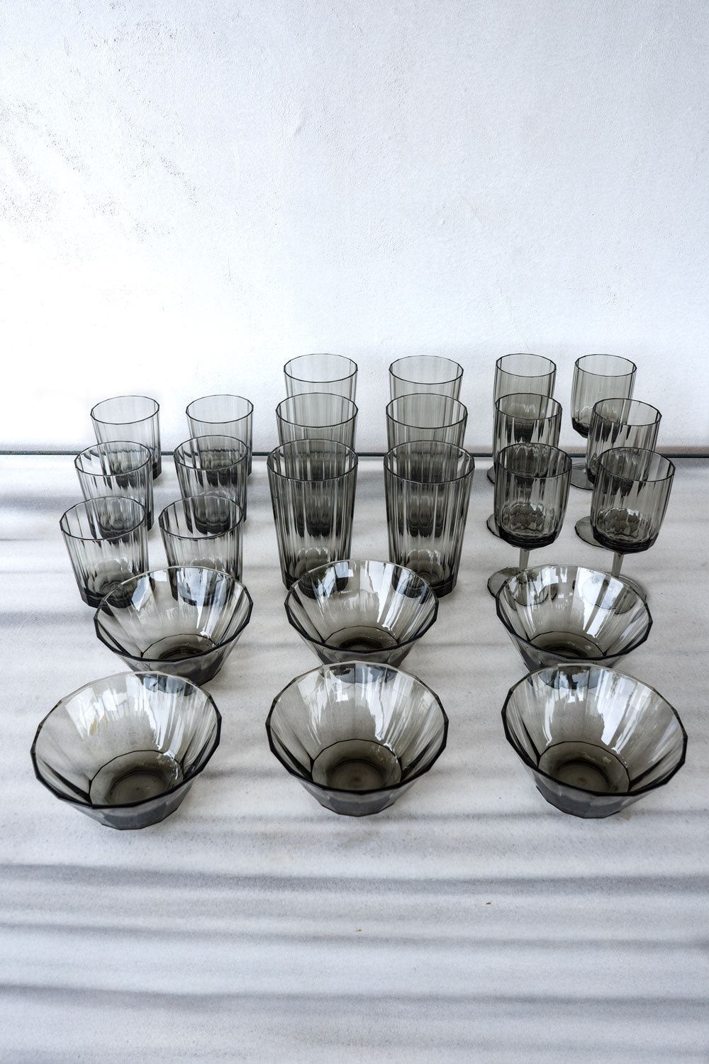 Set 24 Piezas Cristalería Acrílica Gris Cristina Oria