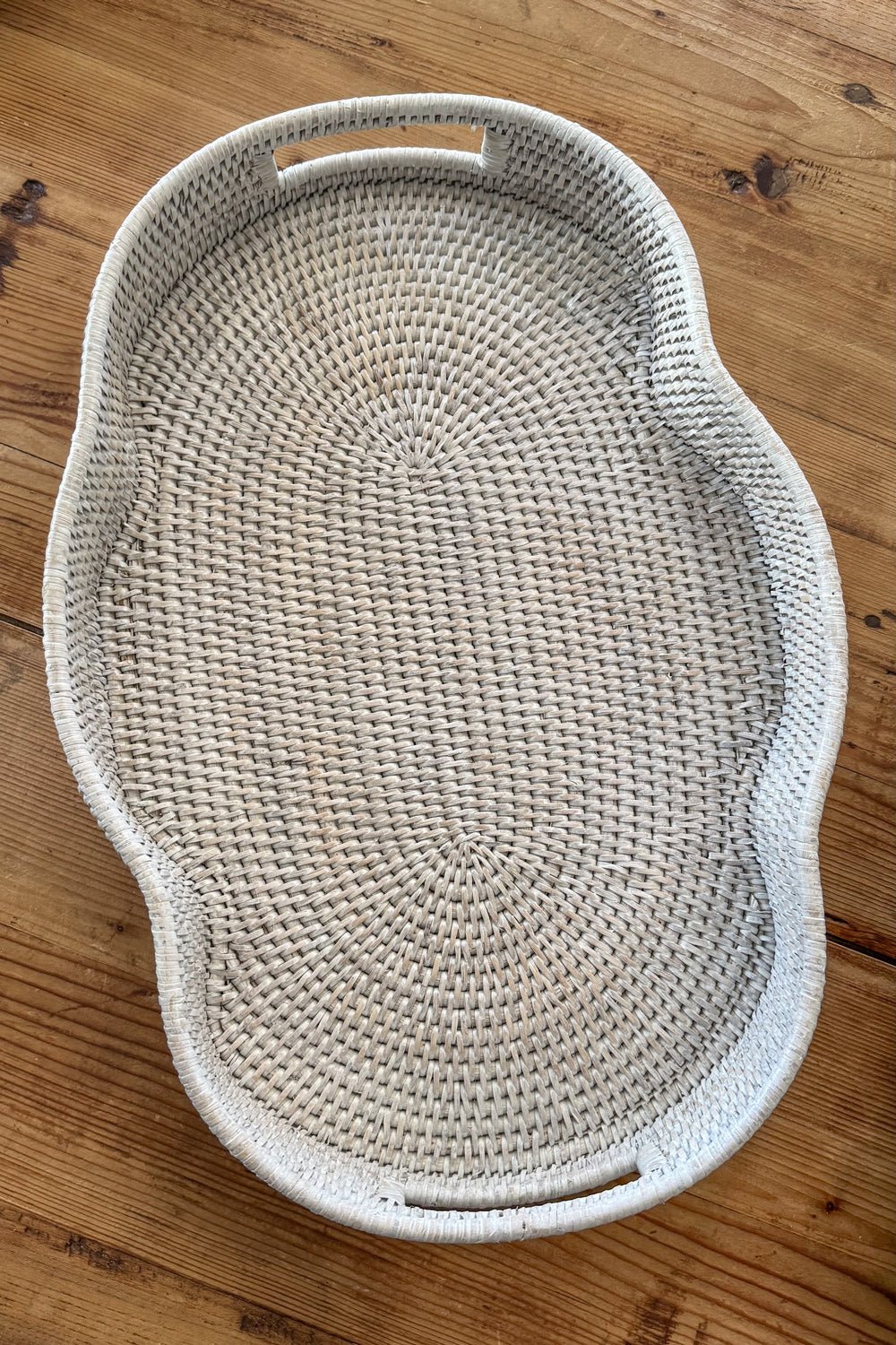 Detalle Material Bandeja Ovalada De Ratán Con Asas Blanca Cristina Oria