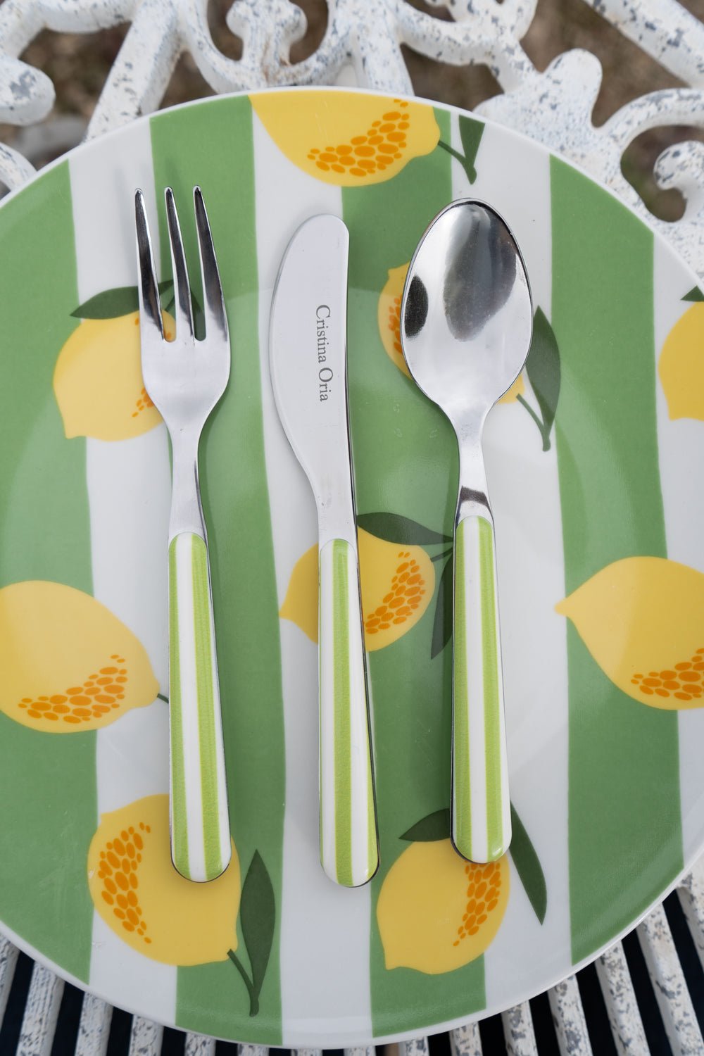 Detalle Tenedor Con Diseño De Rayas Verdes Cristina Oria