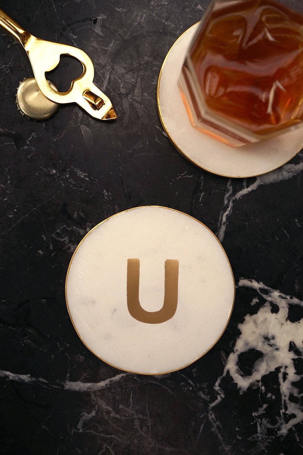 Sous-verres en marbre avec initiales