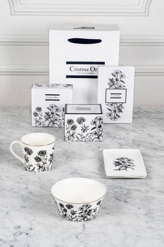 Vajilla Black & White Diseño Flores Cristina Oria