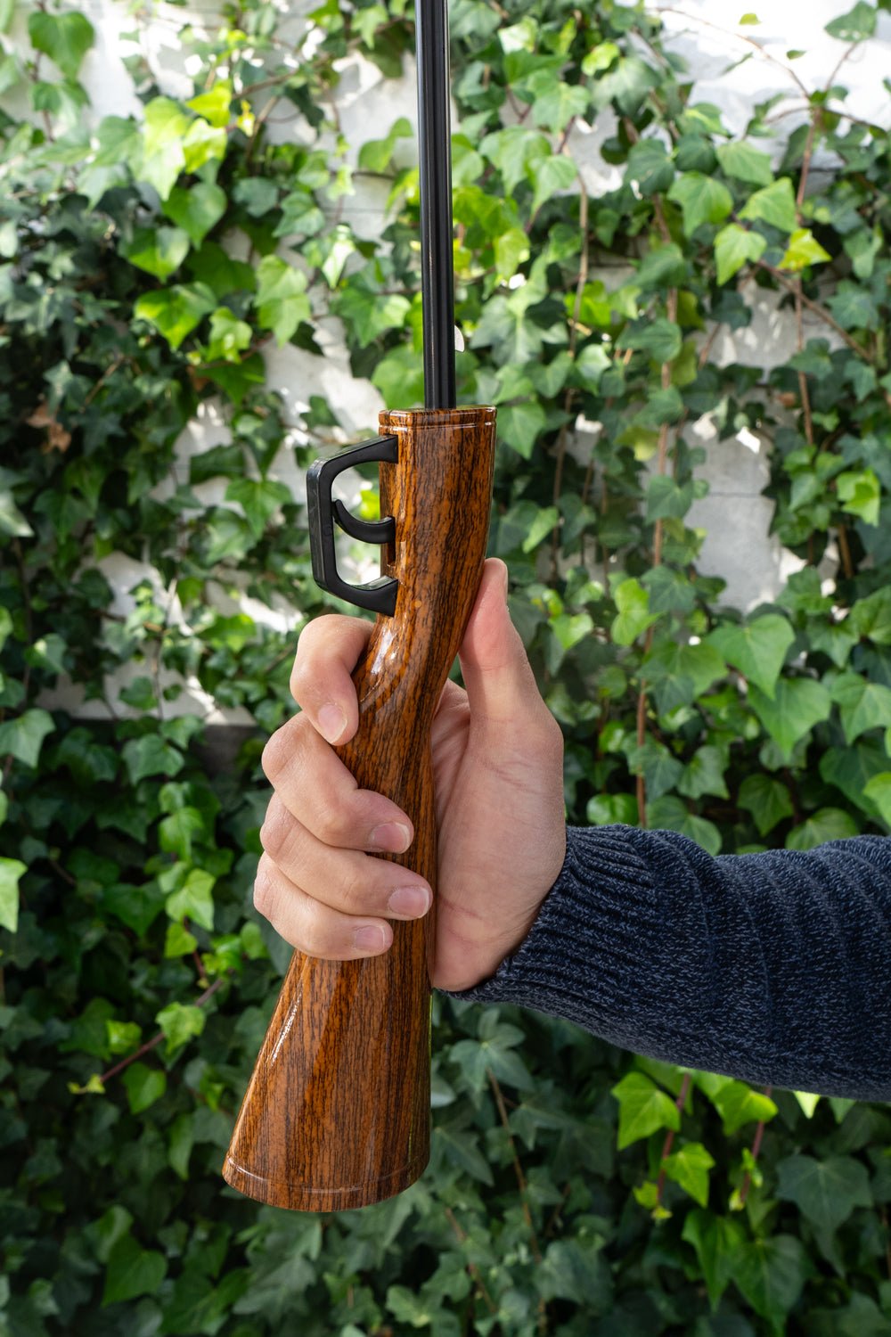 Detalle Paraguas Con Diseño De Rifle Cristina Oria