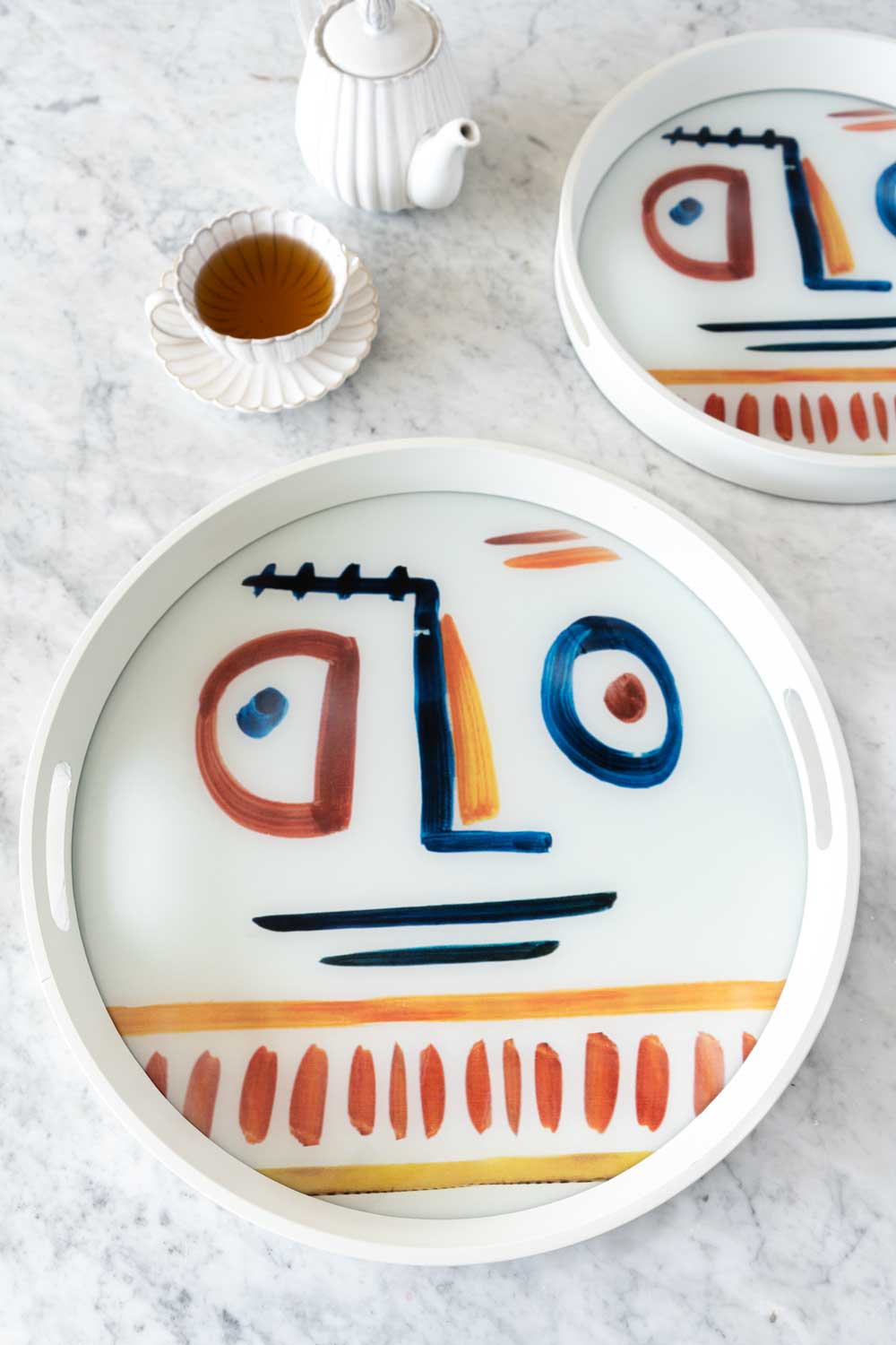 Tabletts mit Picasso-Design | Dekoration