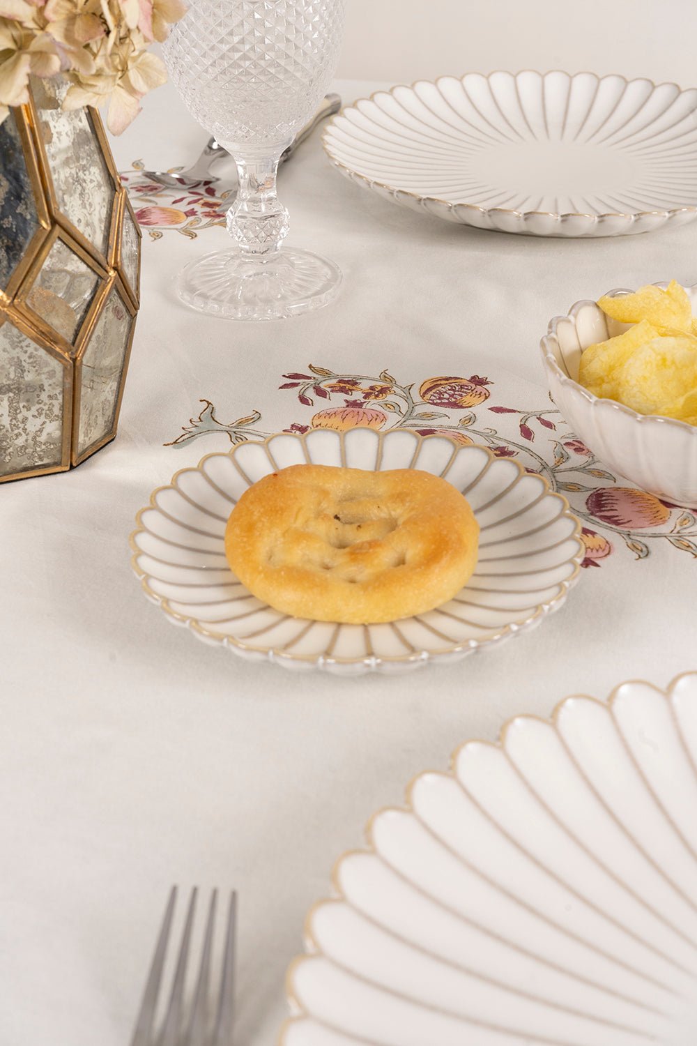Plato Pan Blanca Flor Co - Cristina Oria