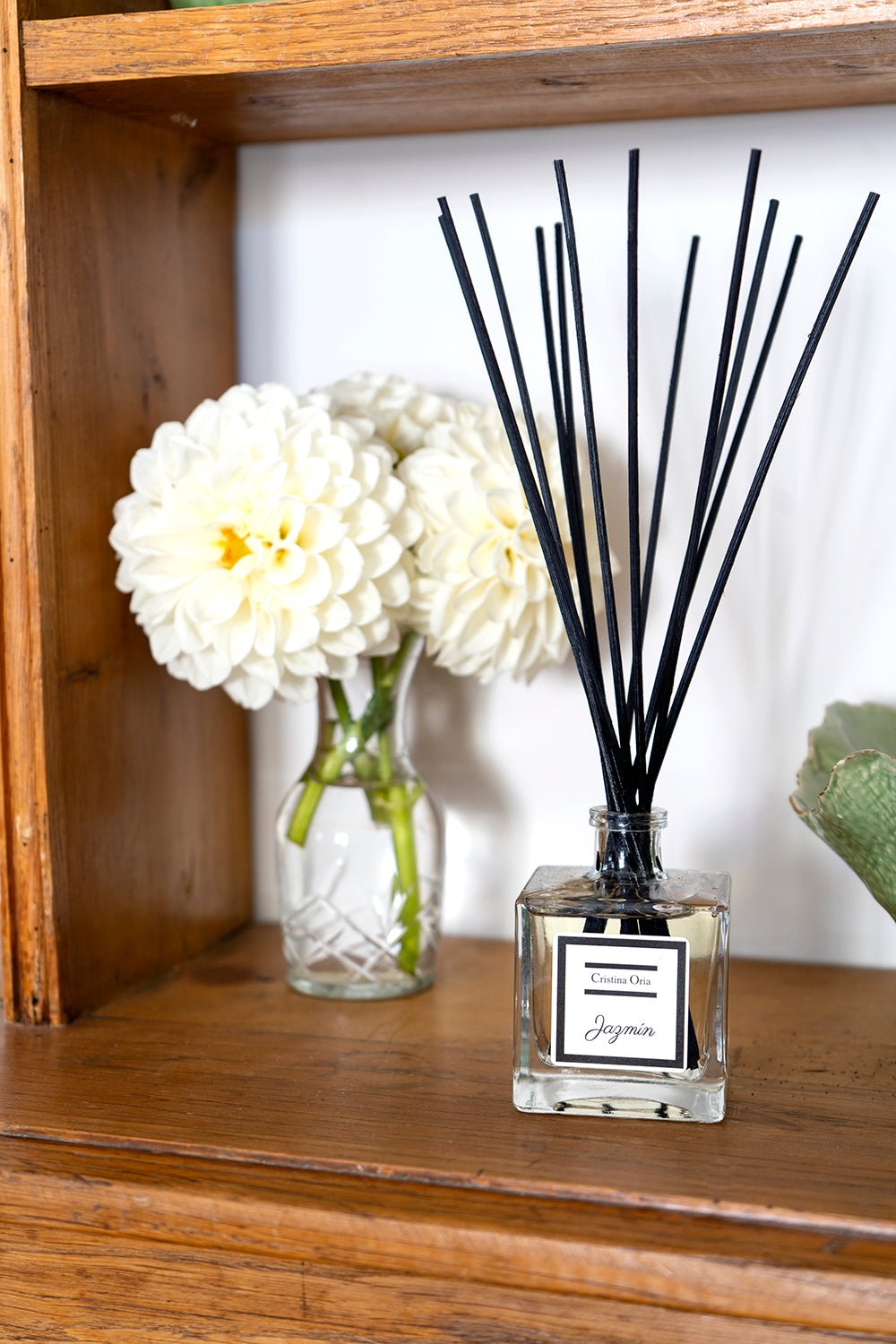 Difusor De Aroma A Jazmín En Sticks 100 Ml - Cristina Oria