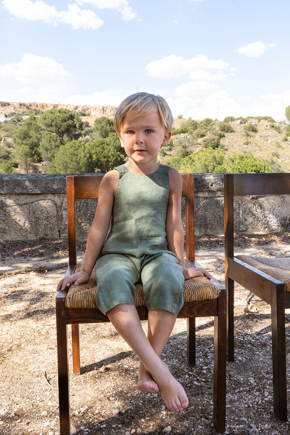 Petos De Lino Verde Oliva Niños - Cristina Oria