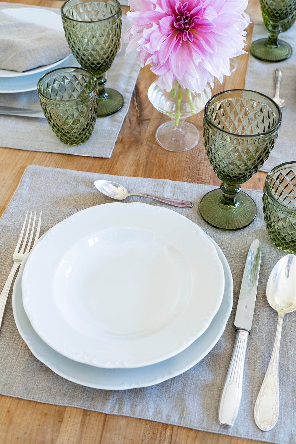 Vajilla Blanca Con Relieve Basic & Tazas 6 Personas - Cristina Oria