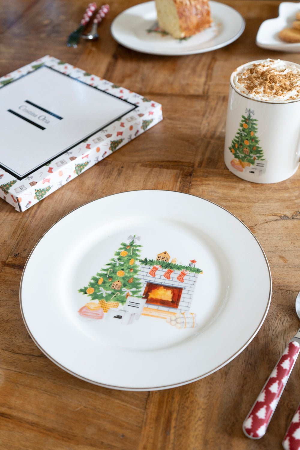Plato De Postre Con Diseño De Árbol De Navidad Co - Cristina Oria