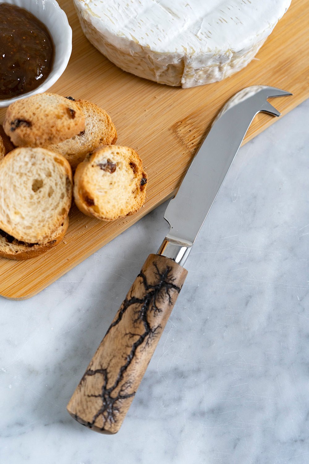 Cuchillo Queso Con Mango De Madera - Cristina Oria