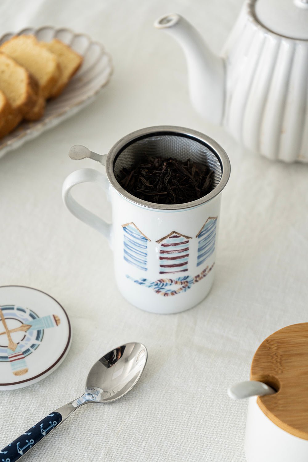Taza Con Filtro Para Infusiones De Porcelana Con Diseño Náutico - Cristina Oria