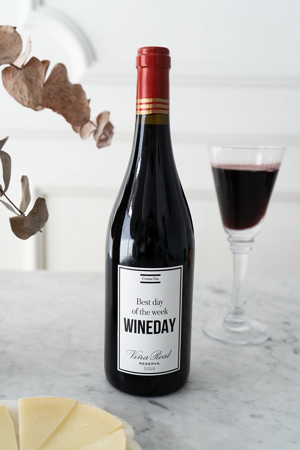 Viña Real Reserva "Best Day Of The Week Wineday" - Cristina Oria