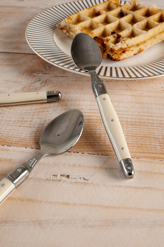 Cucharita Blanca Laguiole Co - Cristina Oria