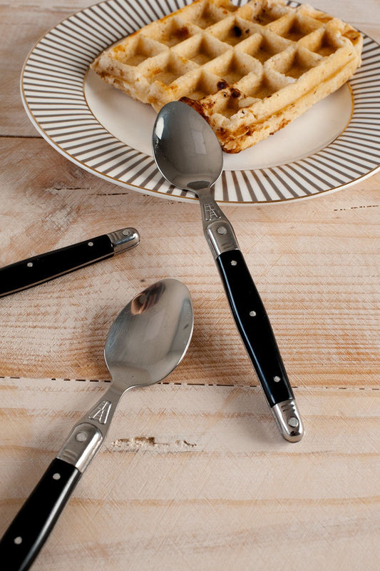 Cucharita Negra Laguiole Co - Cristina Oria