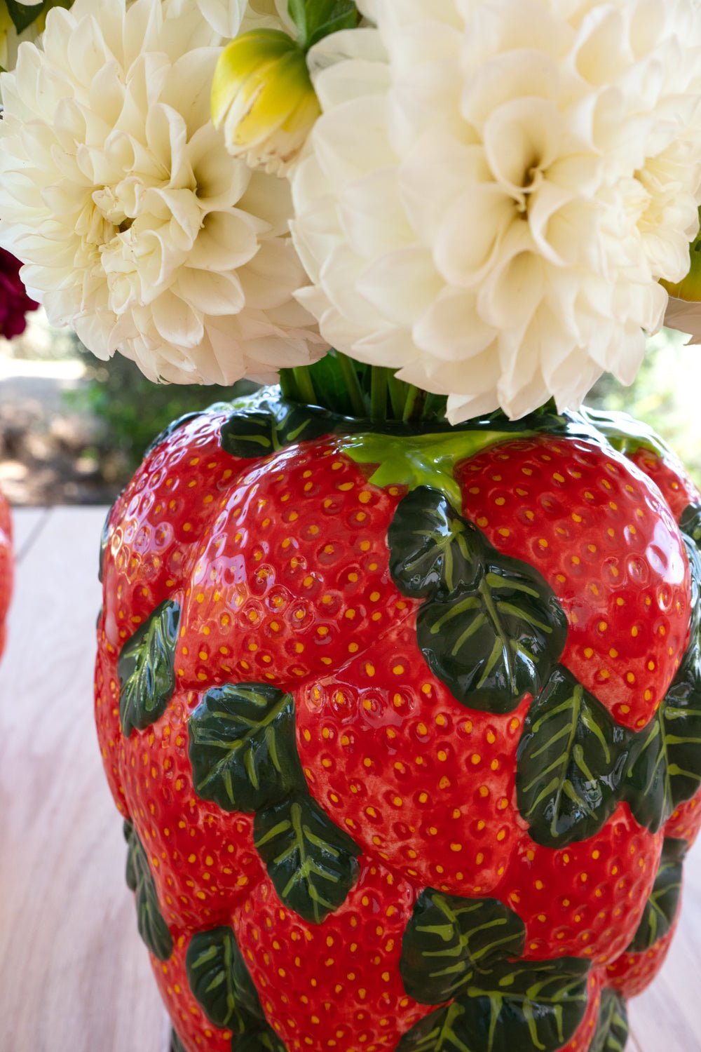 Jarrón Diseño Fresas De Porcelana Grande - Cristina Oria