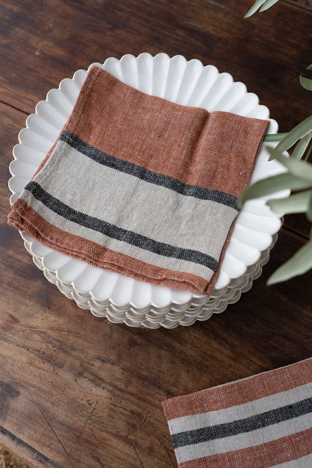 Servilleta De Lino Color Teja Con Rayas Beige & Grises - Cristina Oria