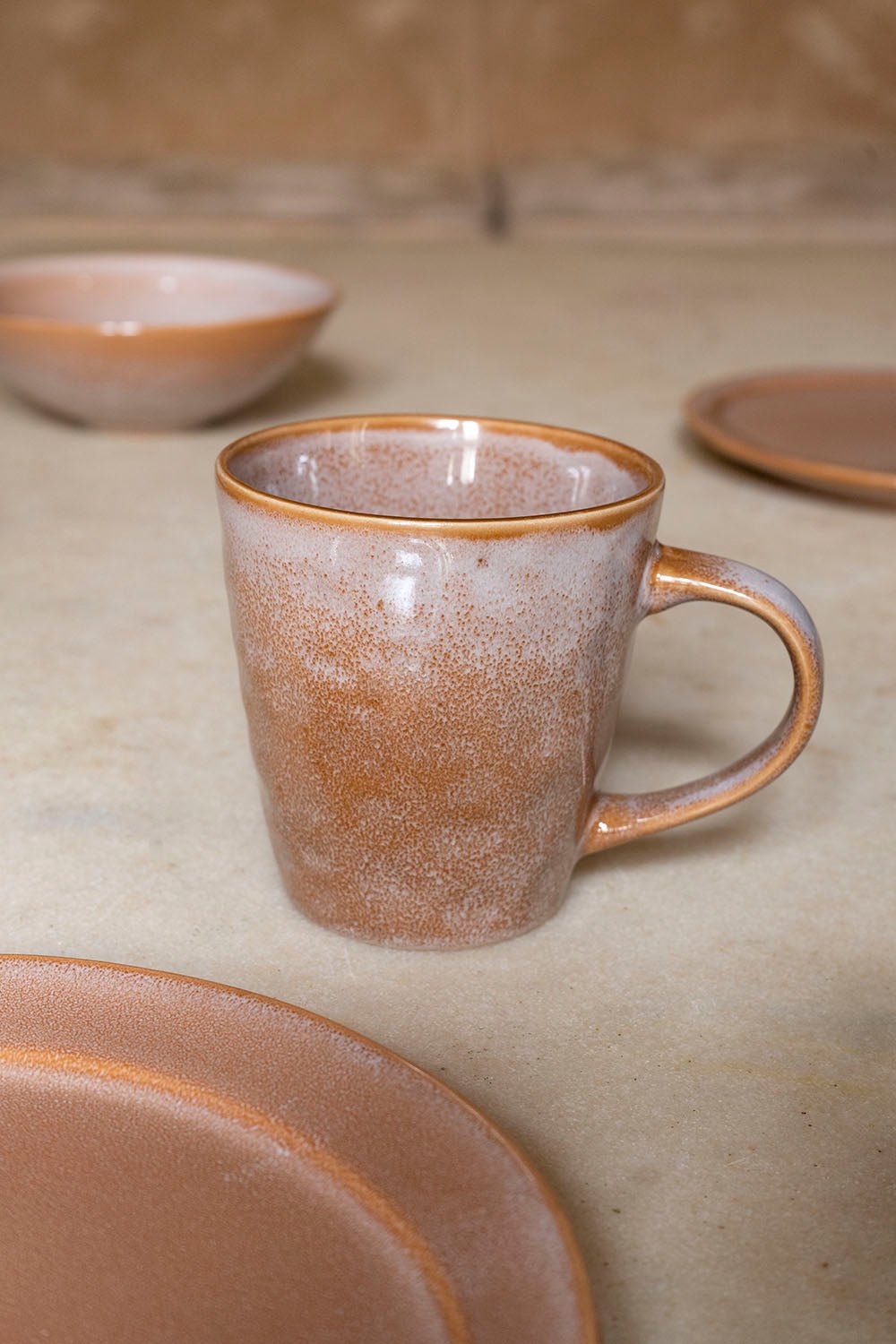 Taza De Gres Con Diseño Irregular - Cristina Oria