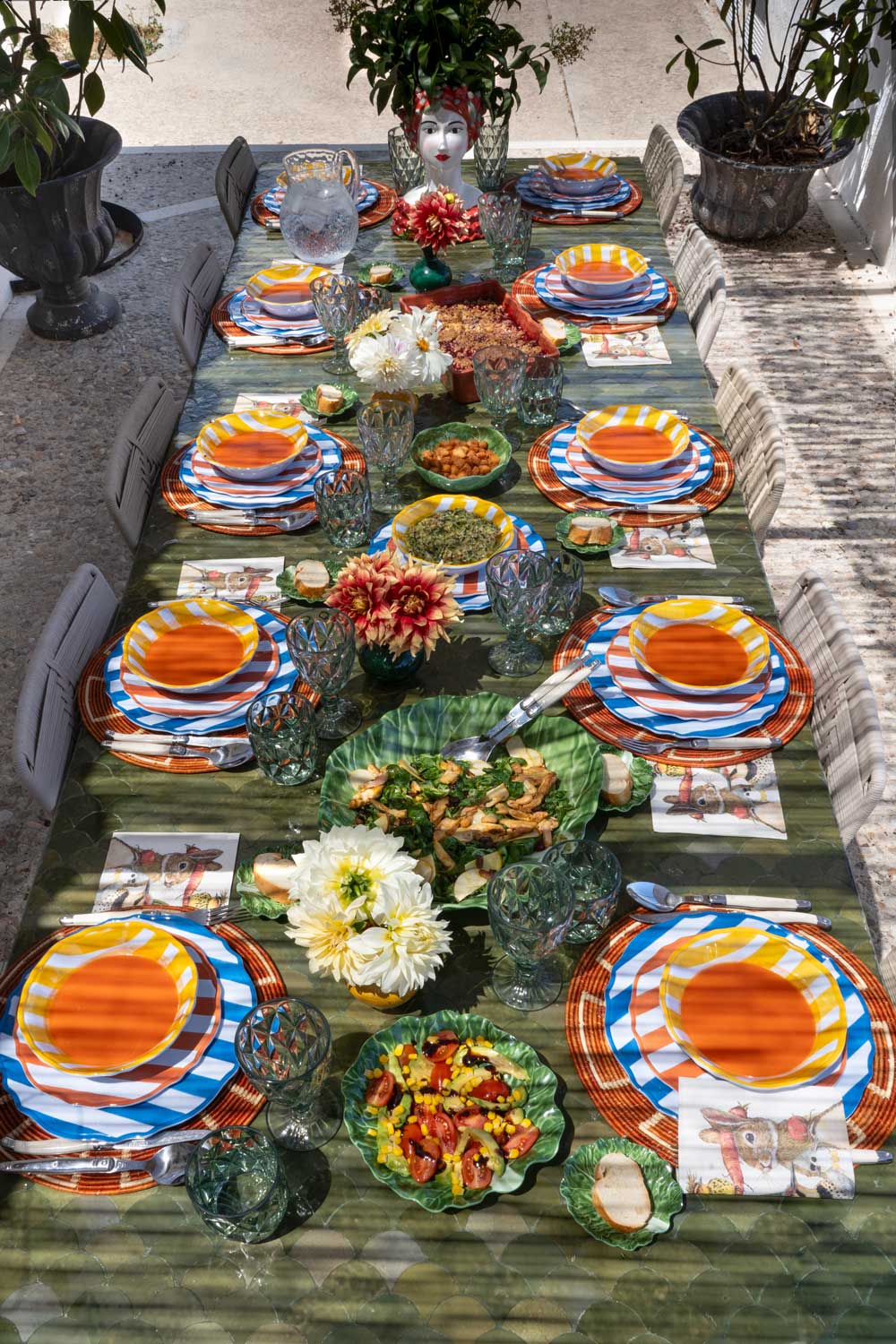 LOS IRROMPIBLES - Cristina Oria