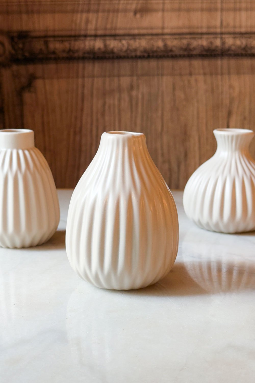 Detalle Jarrón De Porcelana Beige Brisa Cristina Oria 