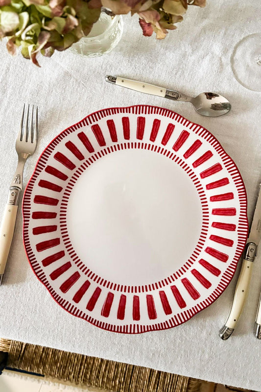 Plato Llano Con Diseño Rojo Y Blanco Cristina Oria