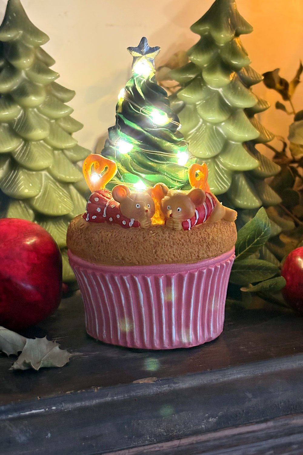 Detalle Cupcake Navidad De Resina Con Luz LED Modelo 3 Cristina Oria