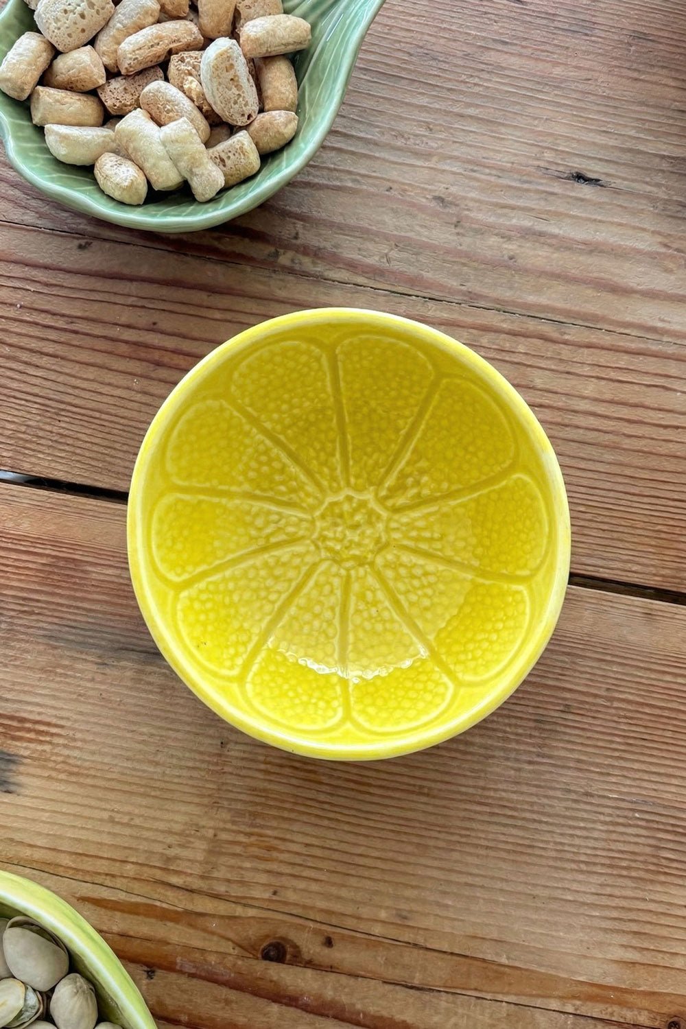 Detalles Cuenco De Cerámica Diseño Limón Cristina Oria