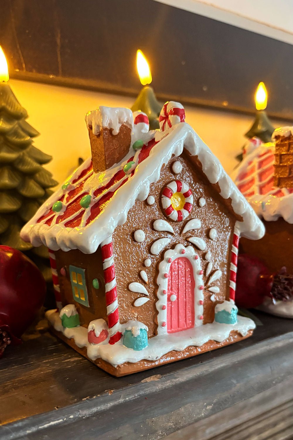 Casa Jengibre De Resina Rosa Cristina Oria 