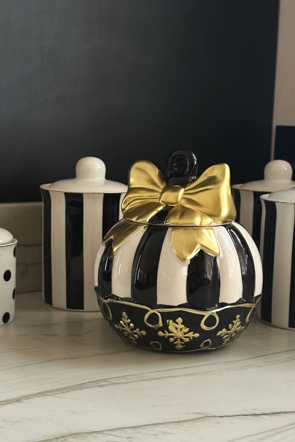 Tarro Con Tapa Adorno Navidad Rayas Blancas Y Negras Cristina Oria 