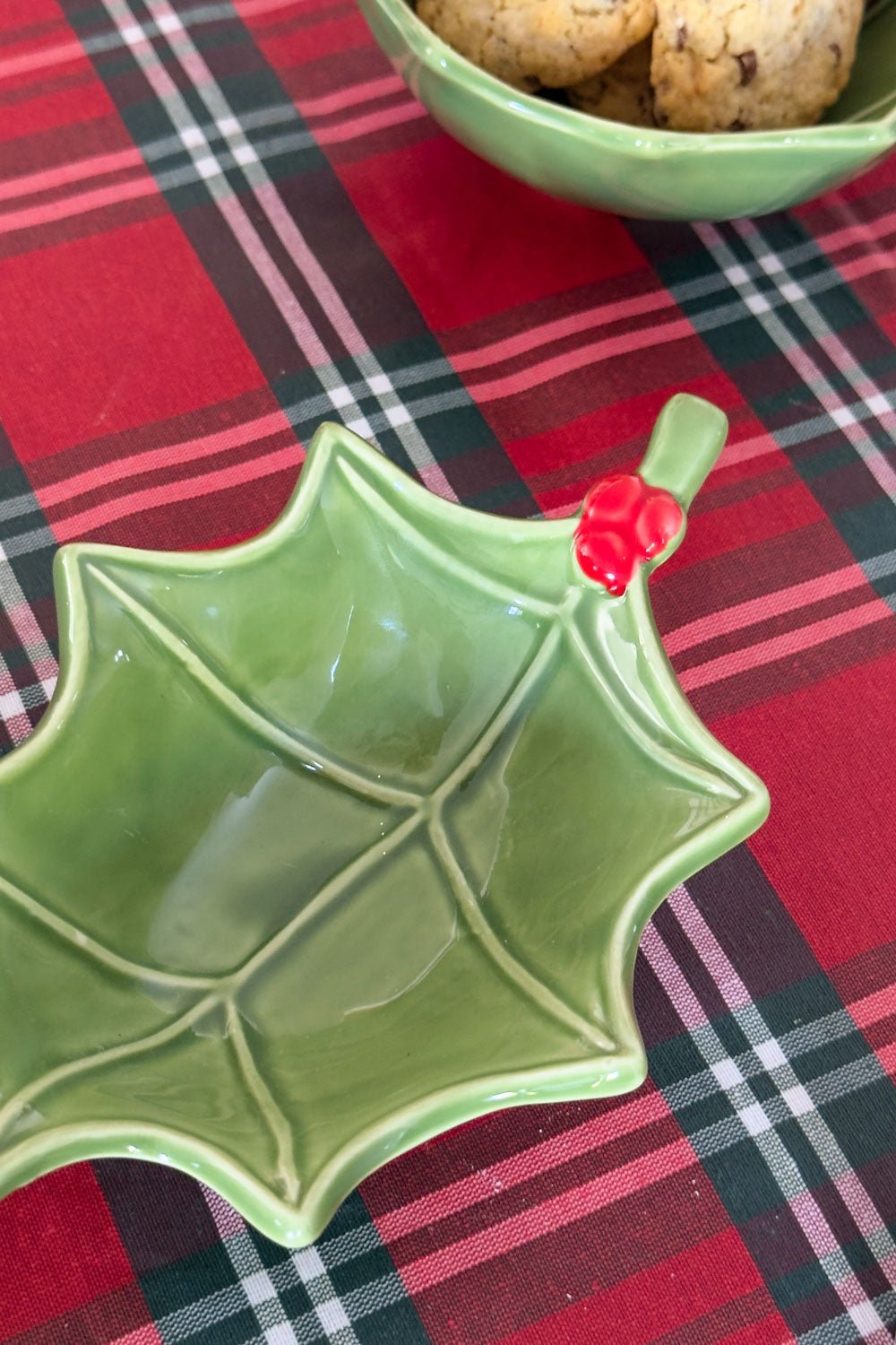 Detalle Cuenco Diseño Acebo 16 Cm Cristina Oria