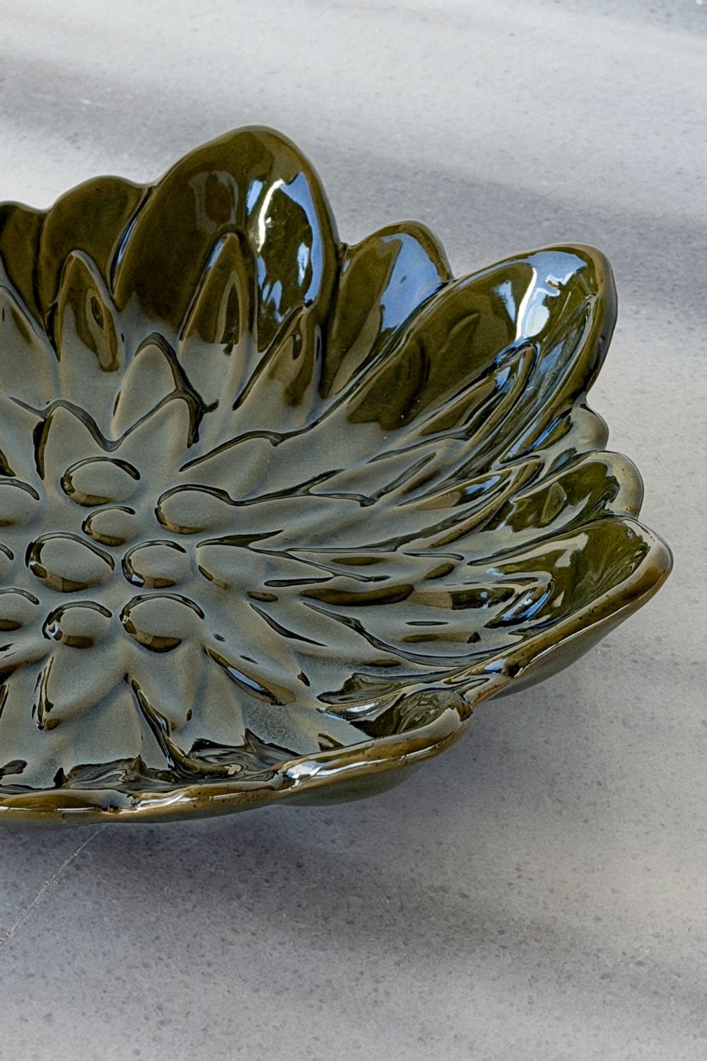 Detalles Cuenco Decorativo Verde Flor Con Pájaro Verde Cristina Oria