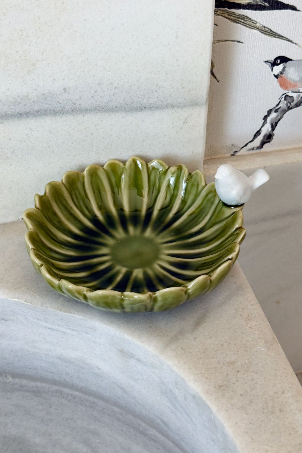 Detalles Cuenco Decorativo Verde Flor Con Pájaro Blanco Cristina Oria