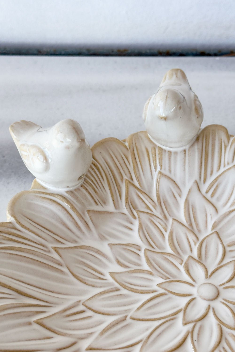 Bandeja Decorativa Blanca Flor Con Dos Pájaros Cristina Oria