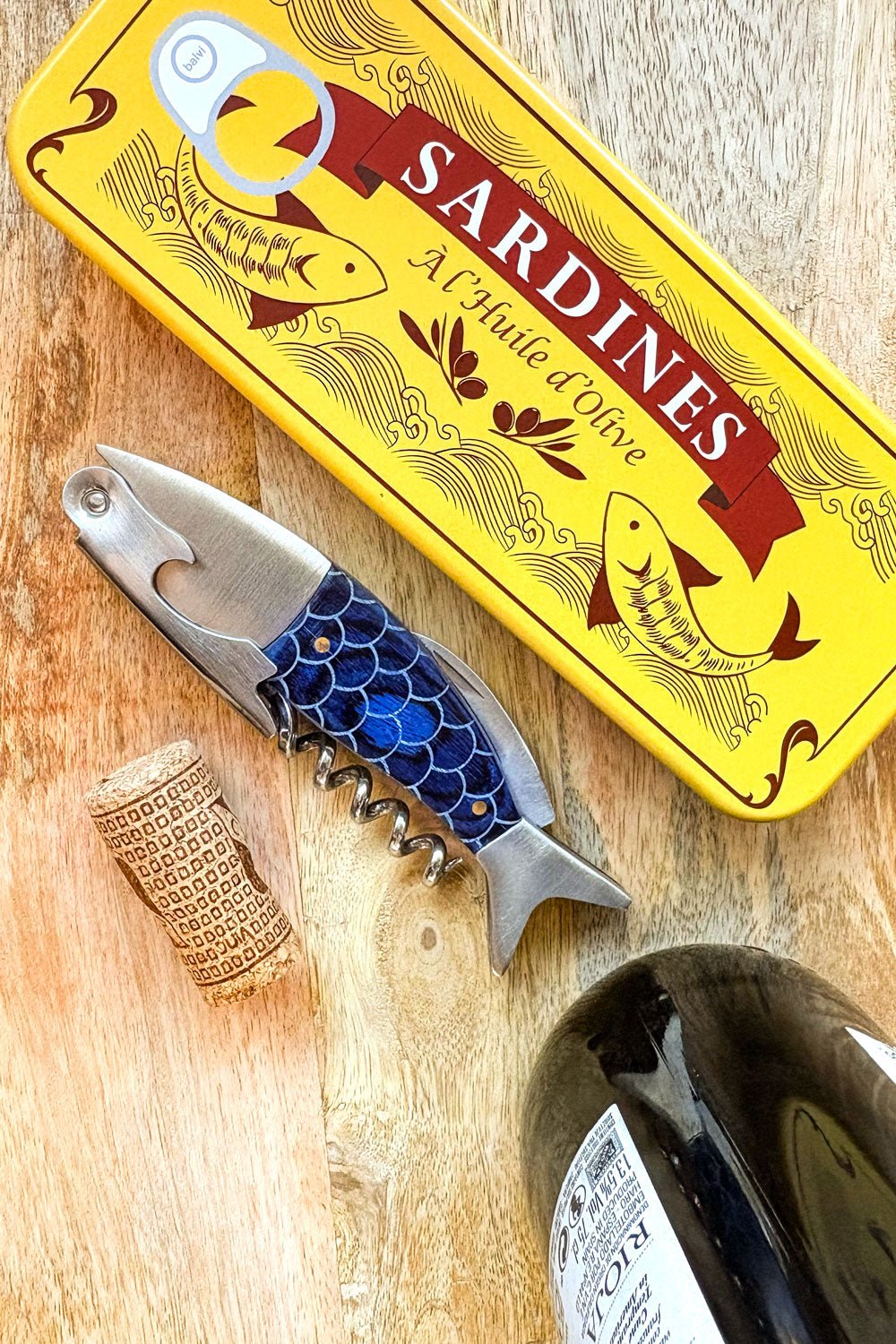 Detalle Lata  Sacacorchos Con Diseño De Sardina En Lata Vintage Cristina Oria 