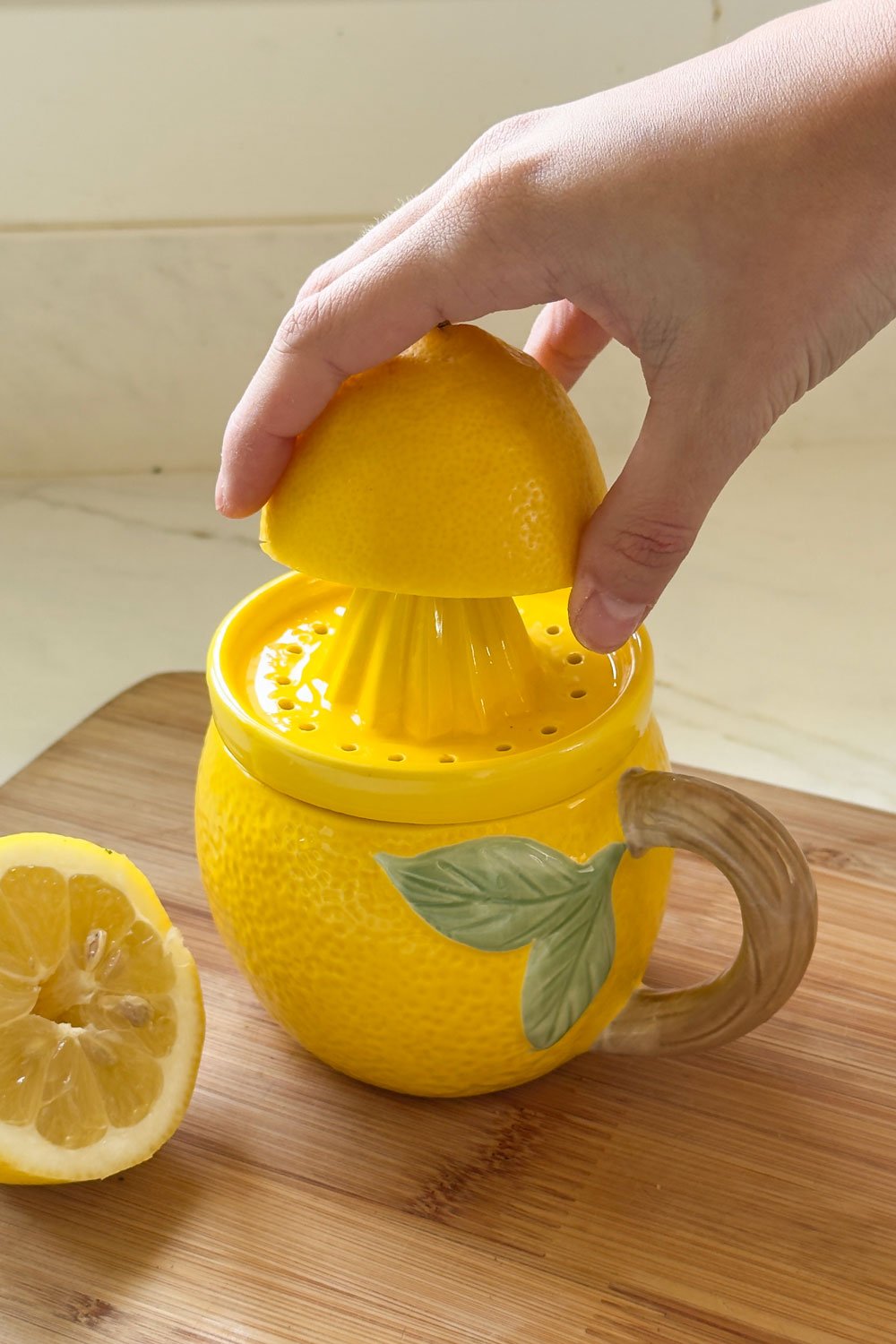 Limón Exprimidor Diseño Limón Cristina Oria