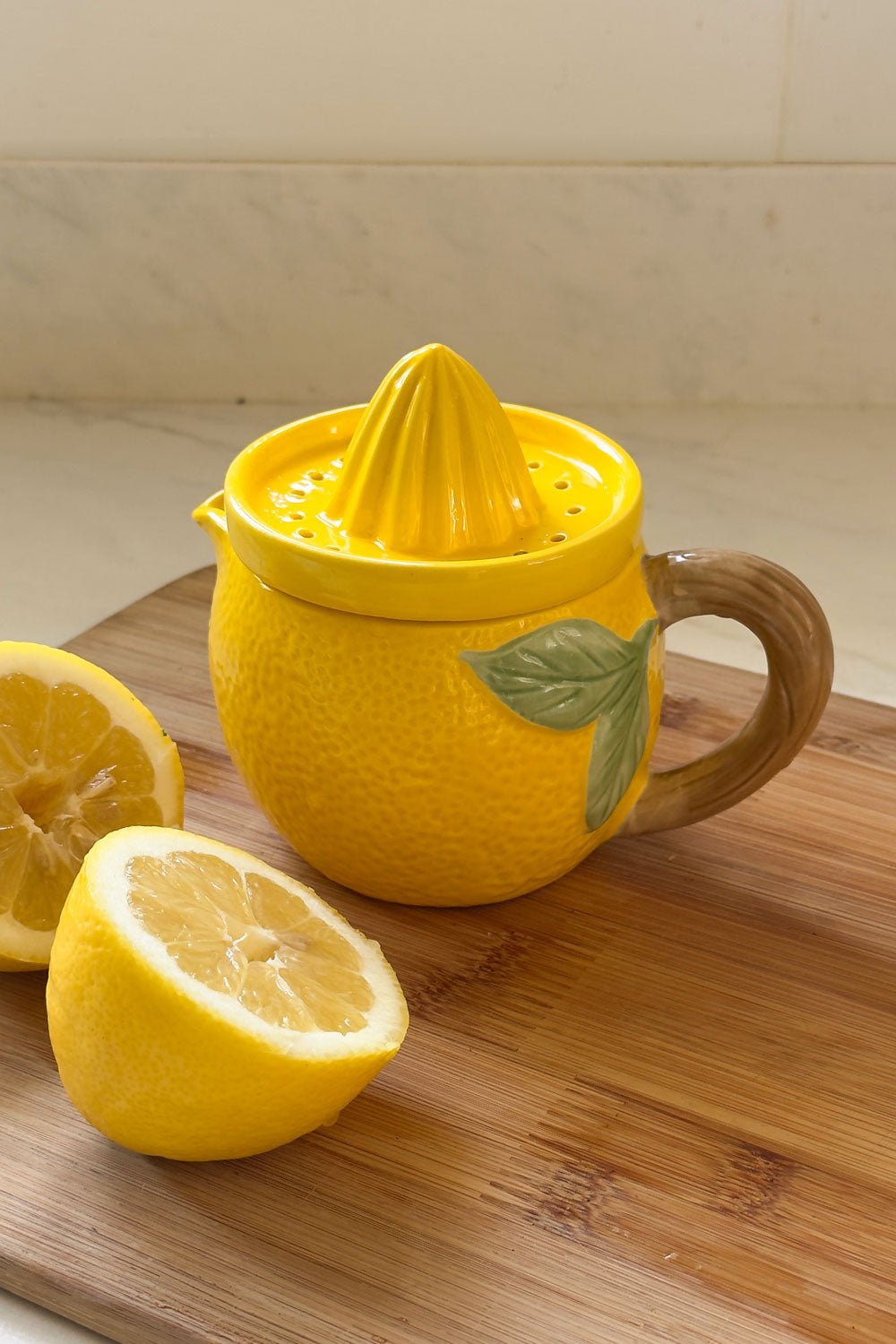 Exprimidor Diseño Limón Cristina Oria