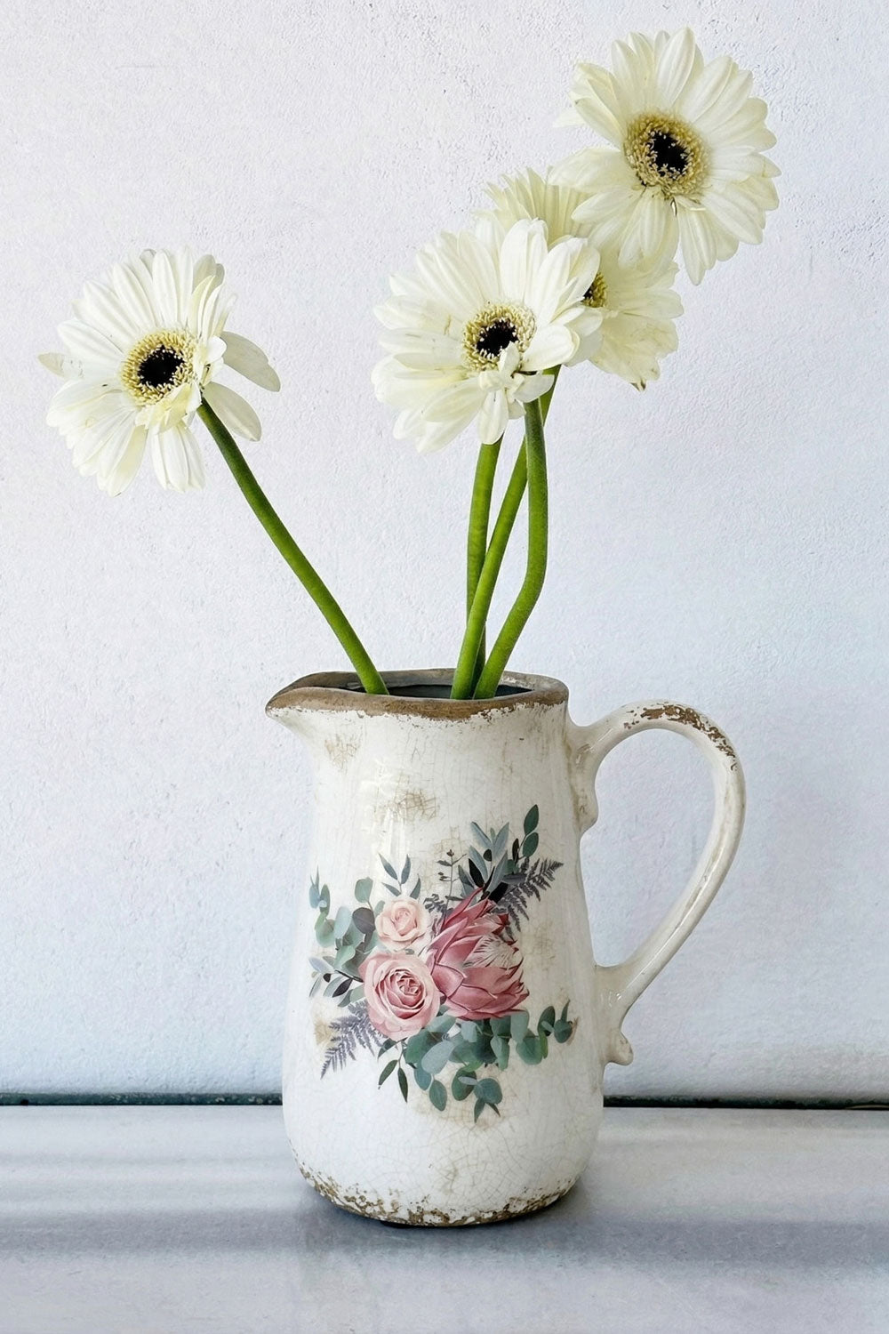 Jarra De Cerámica Envejecida Diseño Rosas Cristina Oria 