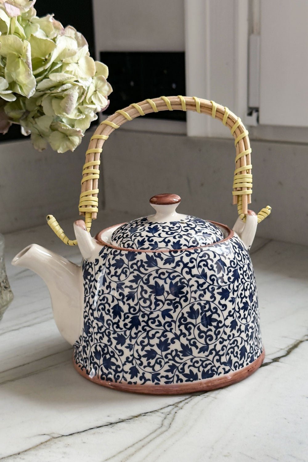 Tetera De Porcelana Modelo Arita Cristina Oria