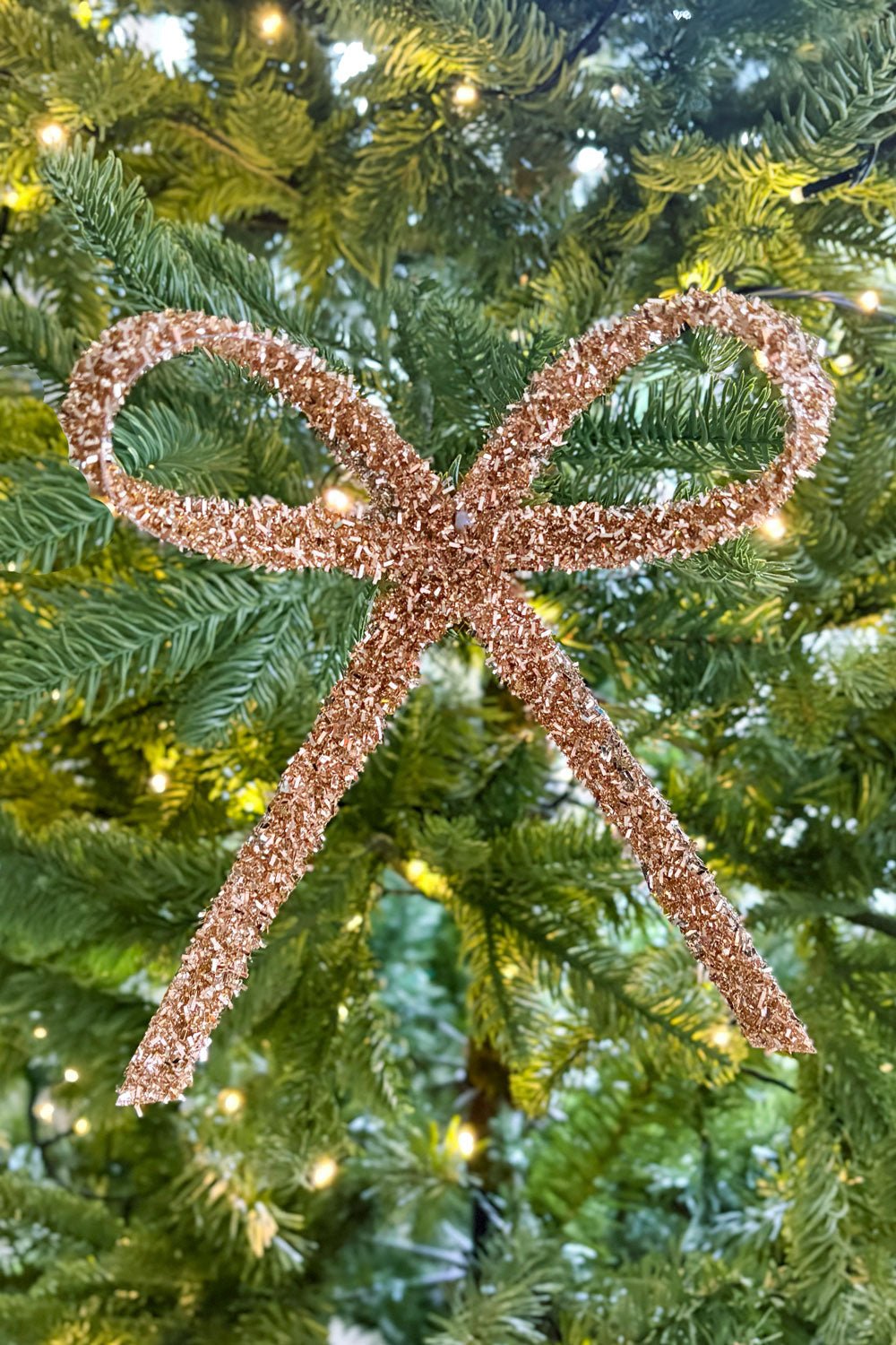 Weihnachtsschleife in Champagnerfarbe mit Clip